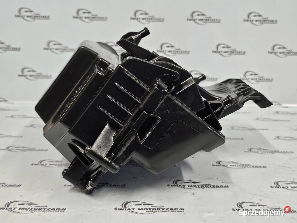 MERCEDES W212 18 B CGI 271860 obudowa filtra