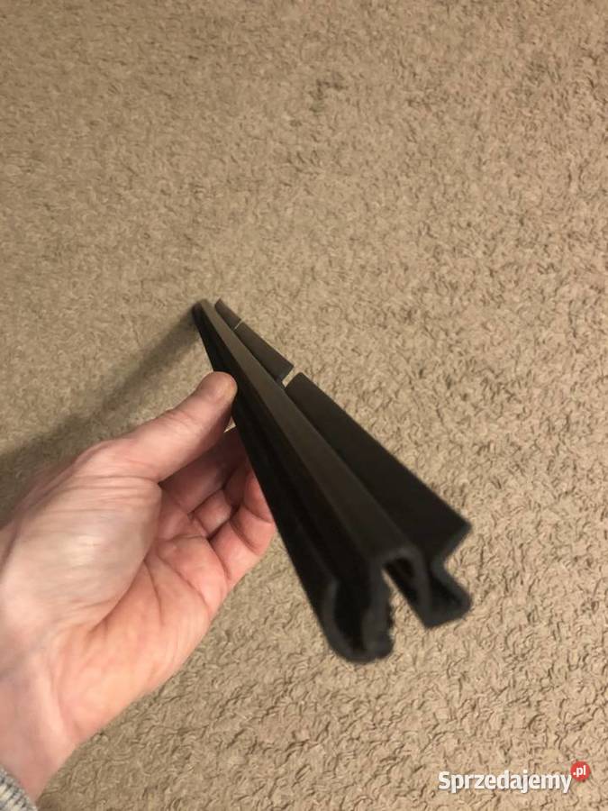 Listwa zgarniająca szyby tyłlewy Seat ToledoLeon Karoseria lubelskie Lublin