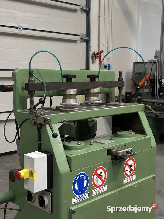 Frezarka do połączeń szuflad OMEC 750 automat