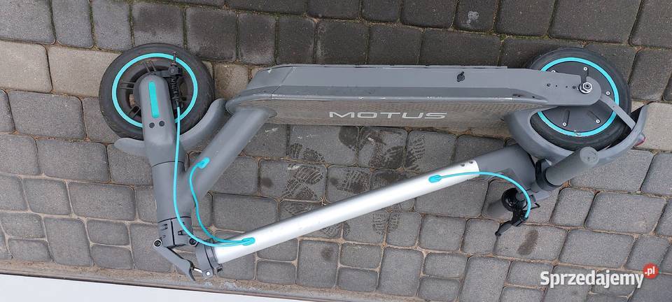 Hulajnoga Motus Scooty 10 2022r uszkodzona Serock
