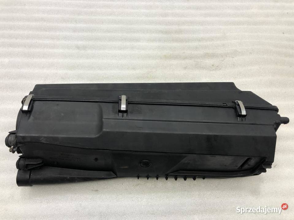 OBUDOWA FILTRA POWIETRZA MERCEDES EKLASA W211 22 Obudowy filtrów