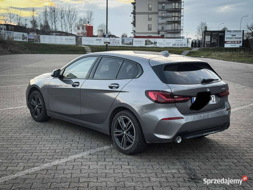 BMW Seria1 2022 bezwypadkowy sprzedam