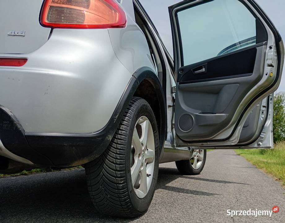 Suzuki sx4 4x4 świętokrzyskie Staszów sprzedam
