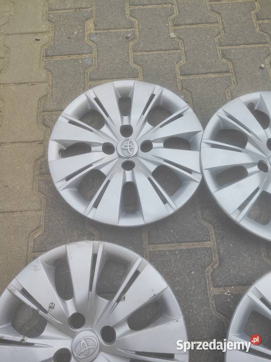 Kołpaki toyota Yaris 15 mazowieckie Kozienice sprzedam