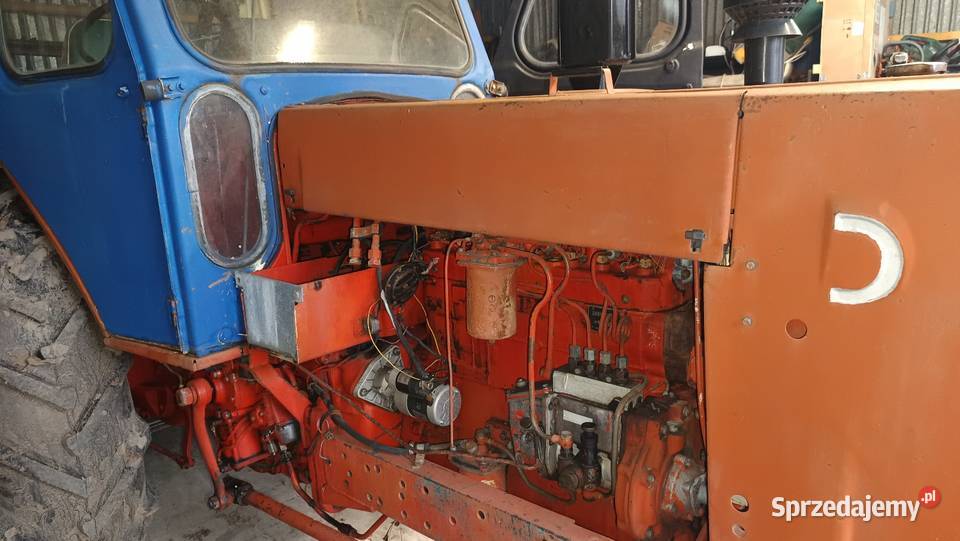 Ciągnik rolniczy Białoruś jumz