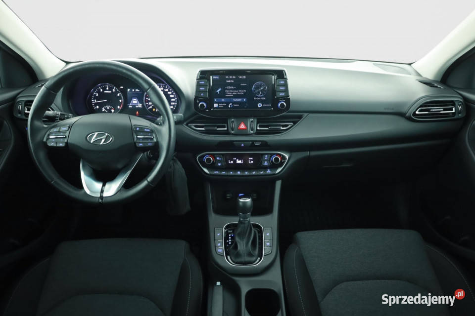 Hyundai i30 15 TGDI MHEV pełny VAT sprzedam