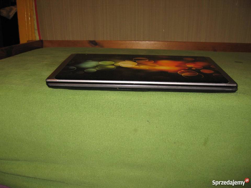 Laptop asus I 7 8x2ghz do gier dwie karty Liczba rdzeni 6 Asus Częstochowa sprzedam
