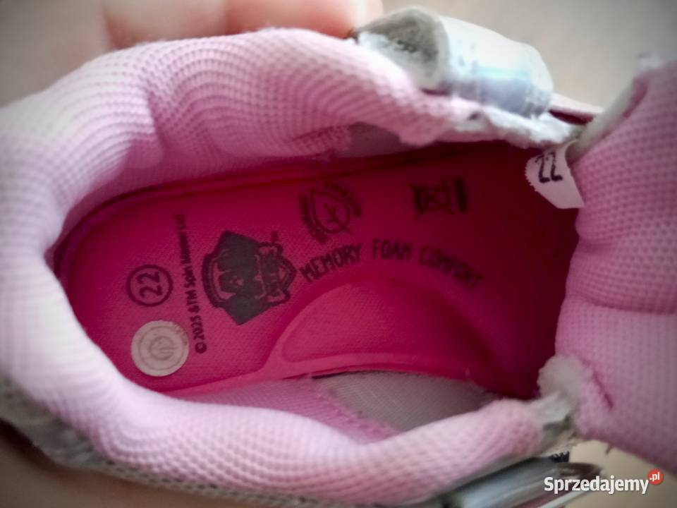 Srebrnoróżowe adidaski Psi PatrolSmyk 22 opolskie sprzedam