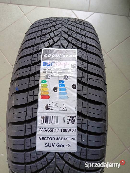 23565R17 VECTOR 4SEASONS SUV G3 108 W XL 17cale Dębica