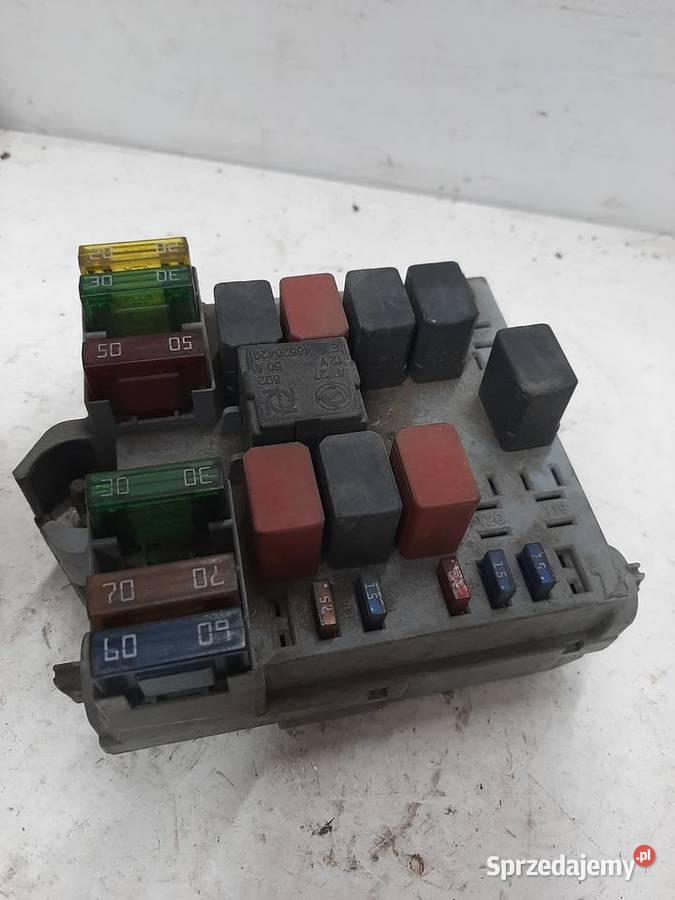 Fiat Stilo skrzynka bezpieczników 46796534 sprzedam
