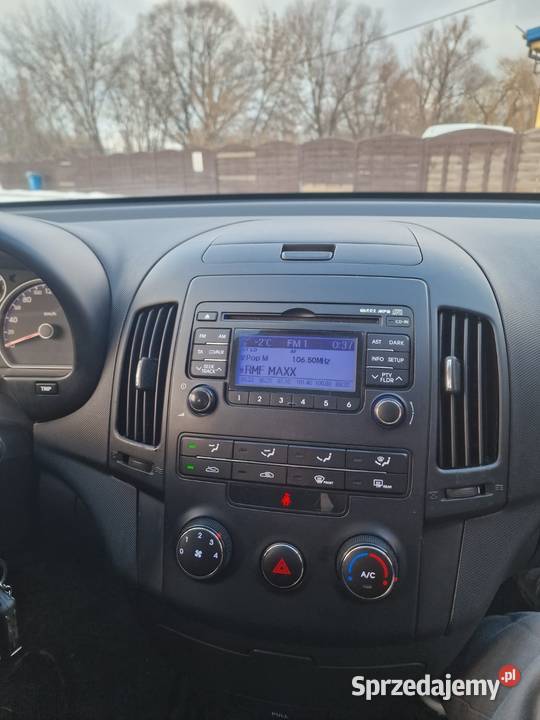 Hyundai i30 16 crdi 5 drzwi 4/5 sprzedam