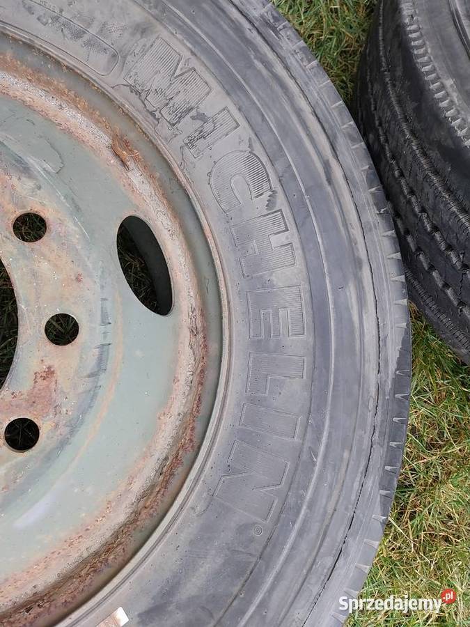 Michelin XZE 11R225 4 koła opony felgi