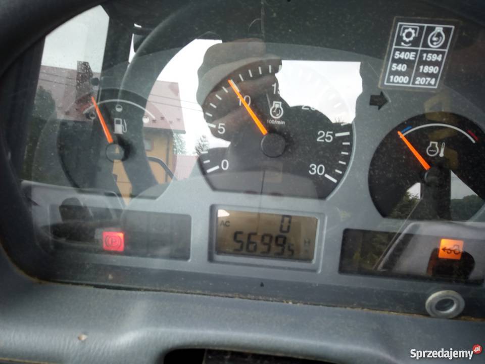 Ciągnik rolniczy Valtra A72 Valtra małopolskie Nowy Sącz
