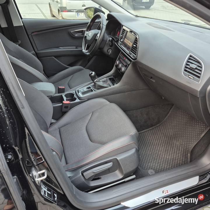 SEAT LEON 18 TSI FR Rok produkcji 2018 Staniątki