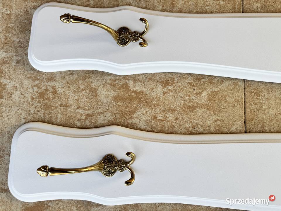 Wieszaki 2 sztuki na ścianę białe stylowe retro Garwolin