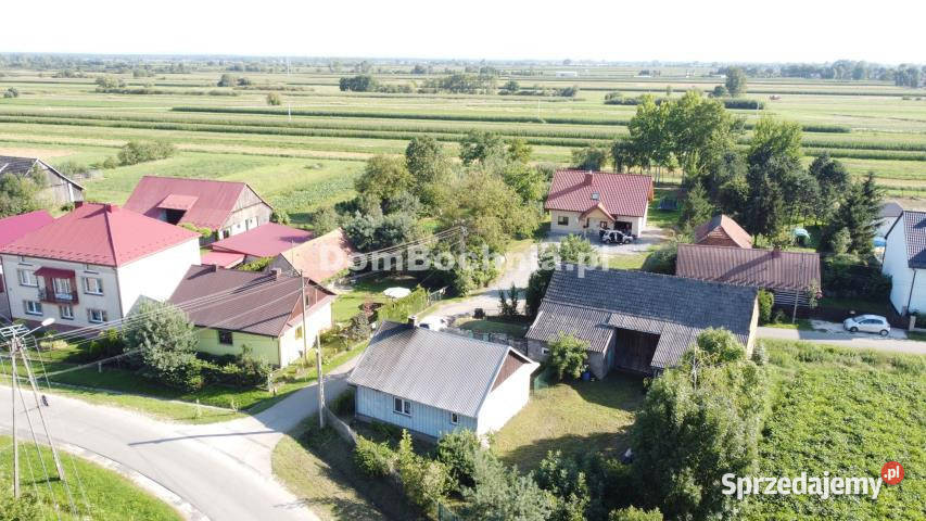 Dom wolnostojący 64m2 Uście Solne 700m2