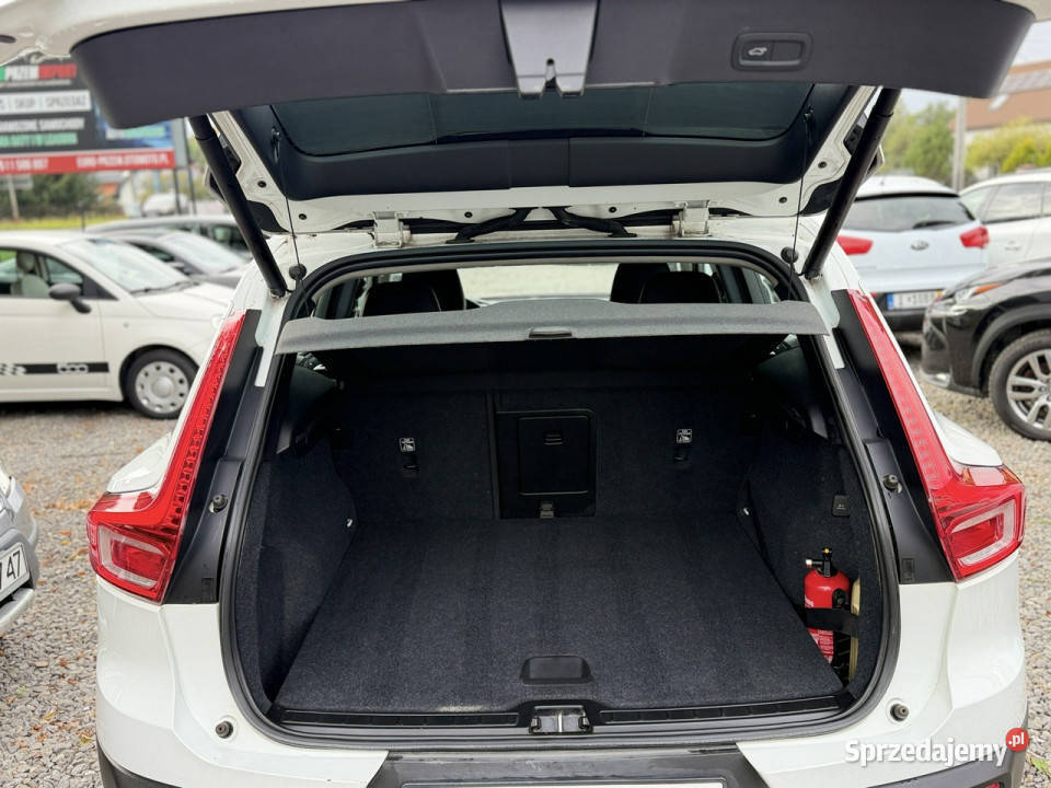Volvo XC 40 T3 benzyna LED 156 isofix Łodygowice