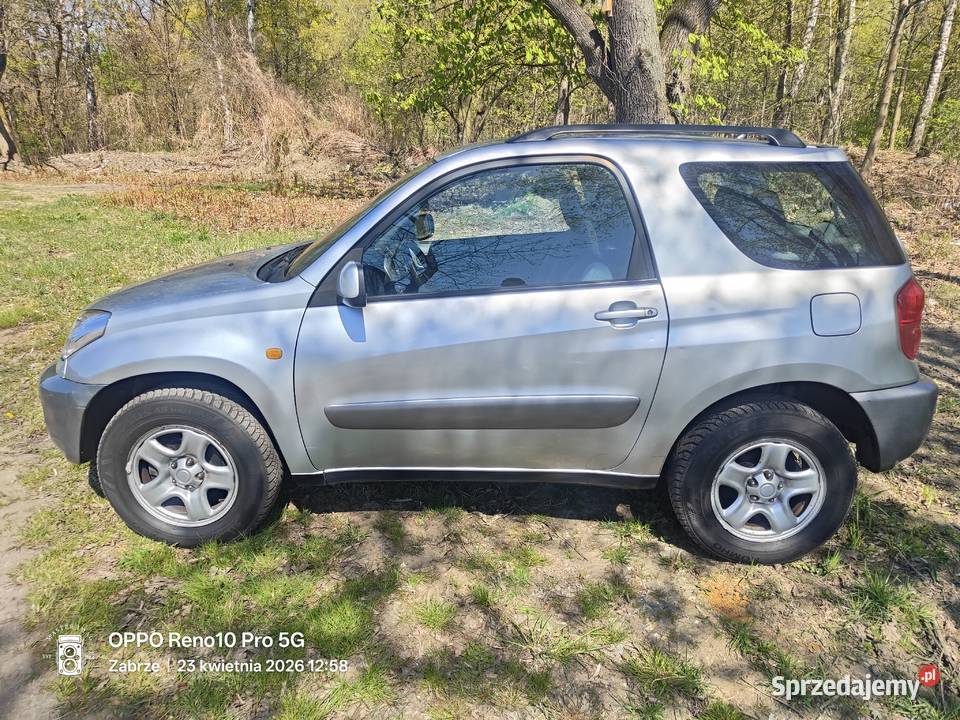Toyota Rav4 18 benzyna klima elektryka bez rdzy Zabrze