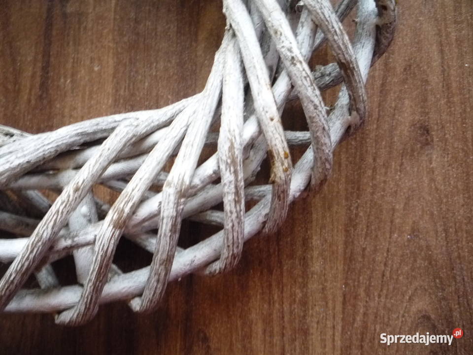 Duży wianek bielony 28 Wyposażenie wnętrz Szczecin sprzedam