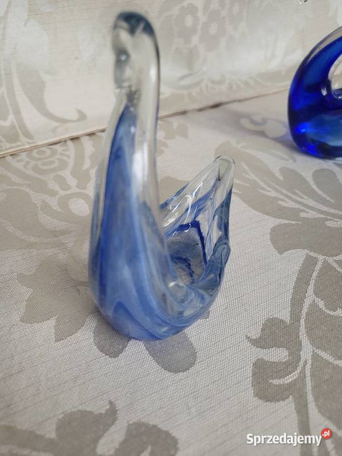 Figurka szkło barwione w masie ŁABĘDZ Porcelana i szkło Łódź