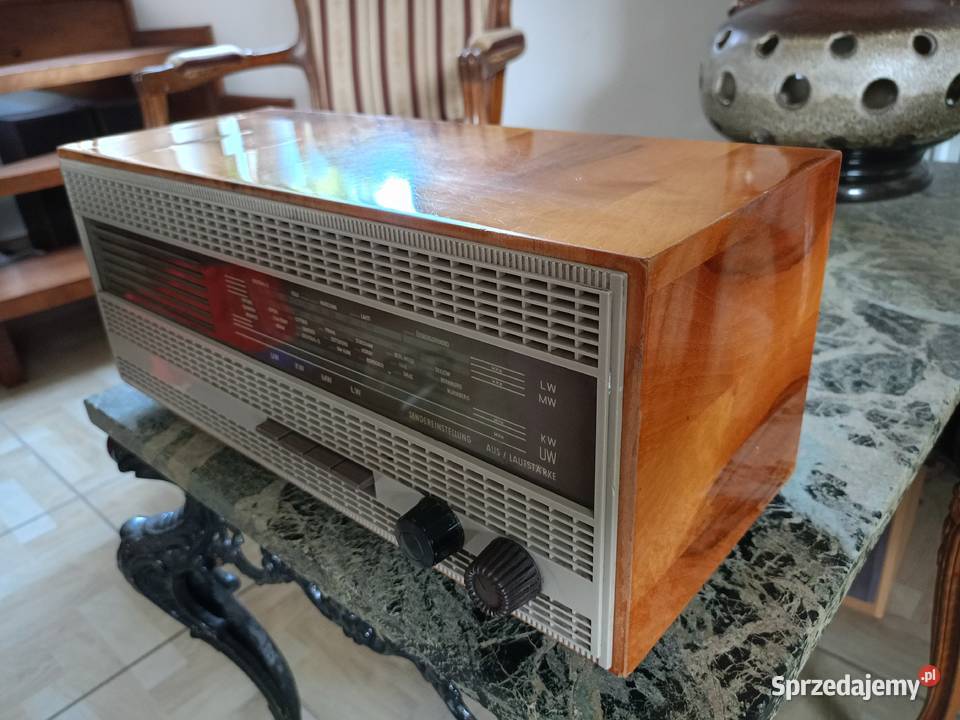 Zabytkowe Radio Lampowe VARINA 5460 RFT Vintage Drawski Młyn