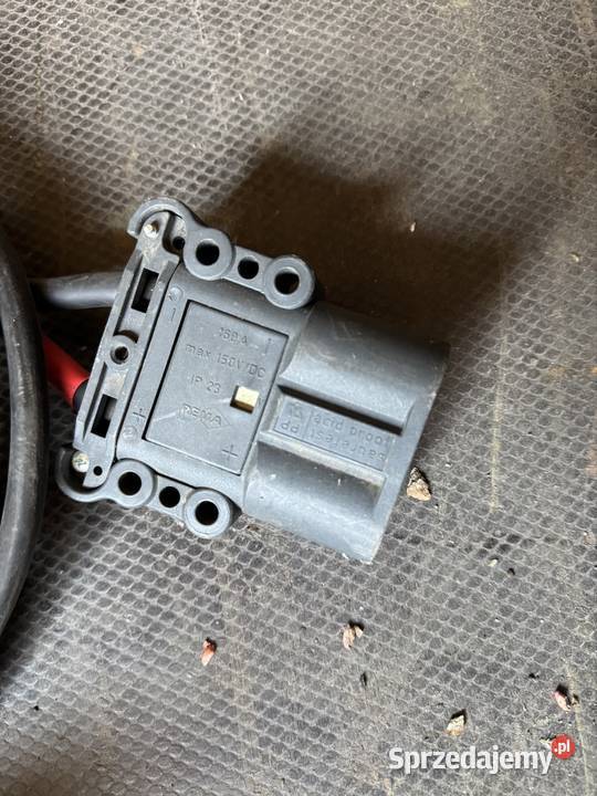 prostownik ładowarka baterii trakcyjnych fenwick Strzydzew