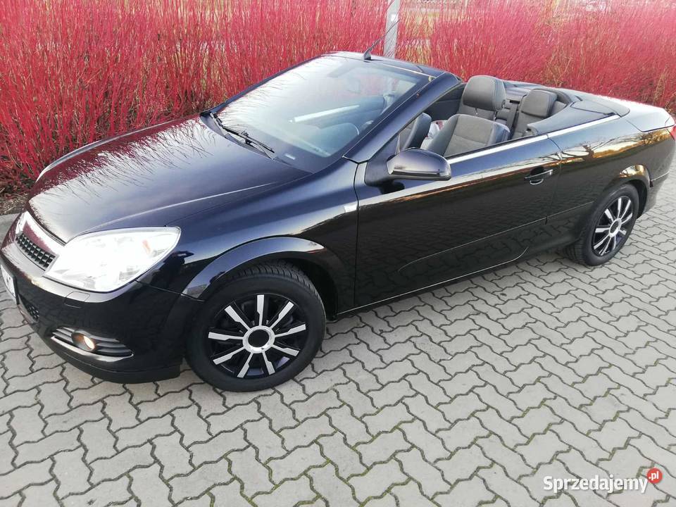 Opel Astra coupecabrio 2008r