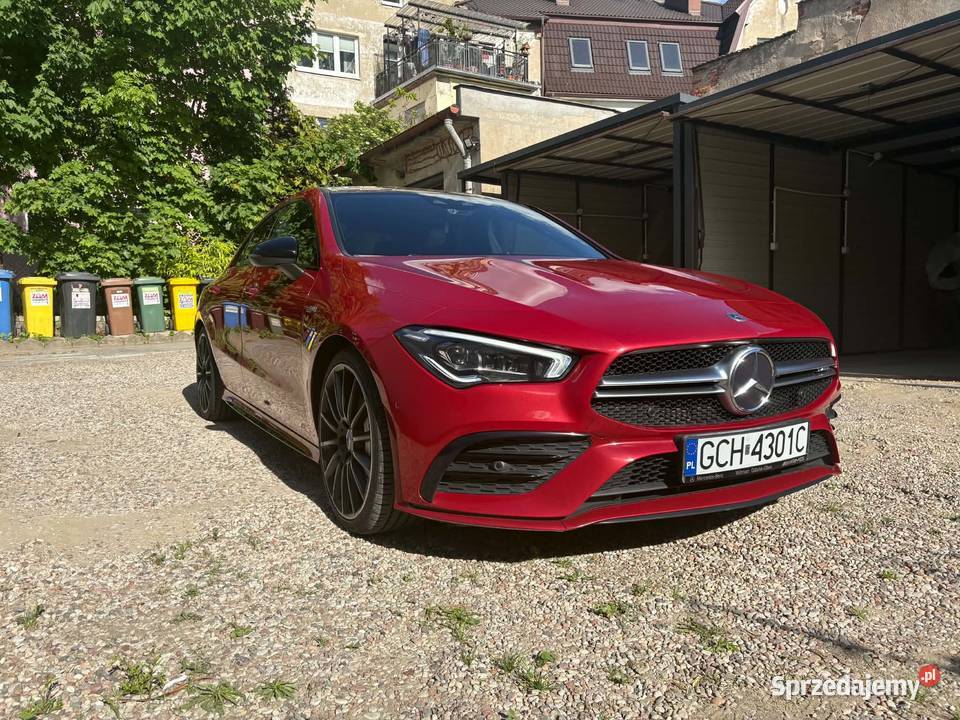 Mercedes AMG CLA35