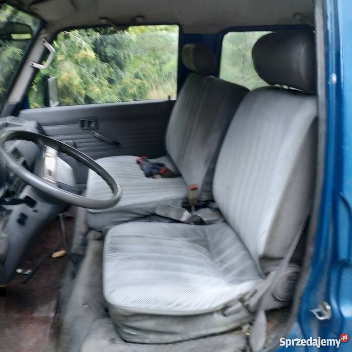 Mazda e2000 9osobowa wersja large welurowa tapicerka Pabianice