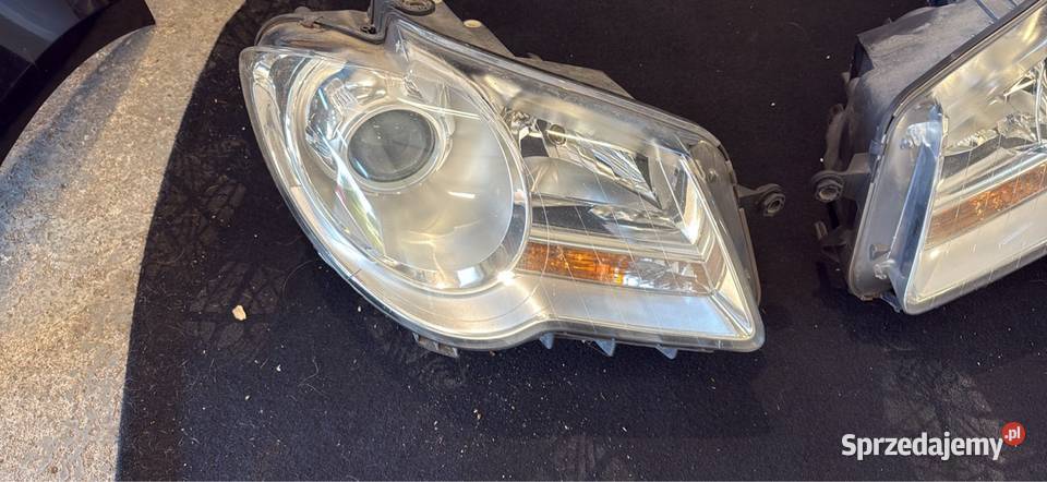 Sprzedam lampy przednie łódzkie Pabianice