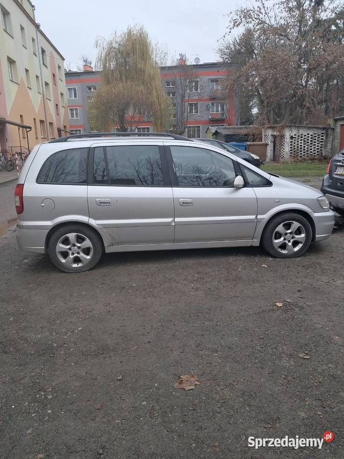 Sprzedam Opel Zafira świętokrzyskie Ostrowiec Świętokrzyski sprzedam