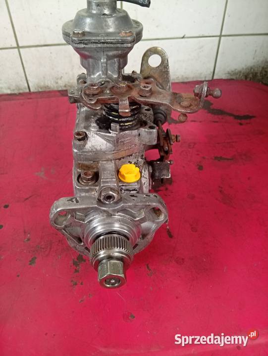 Pompa wtryskowa Renault 28 Warszawa