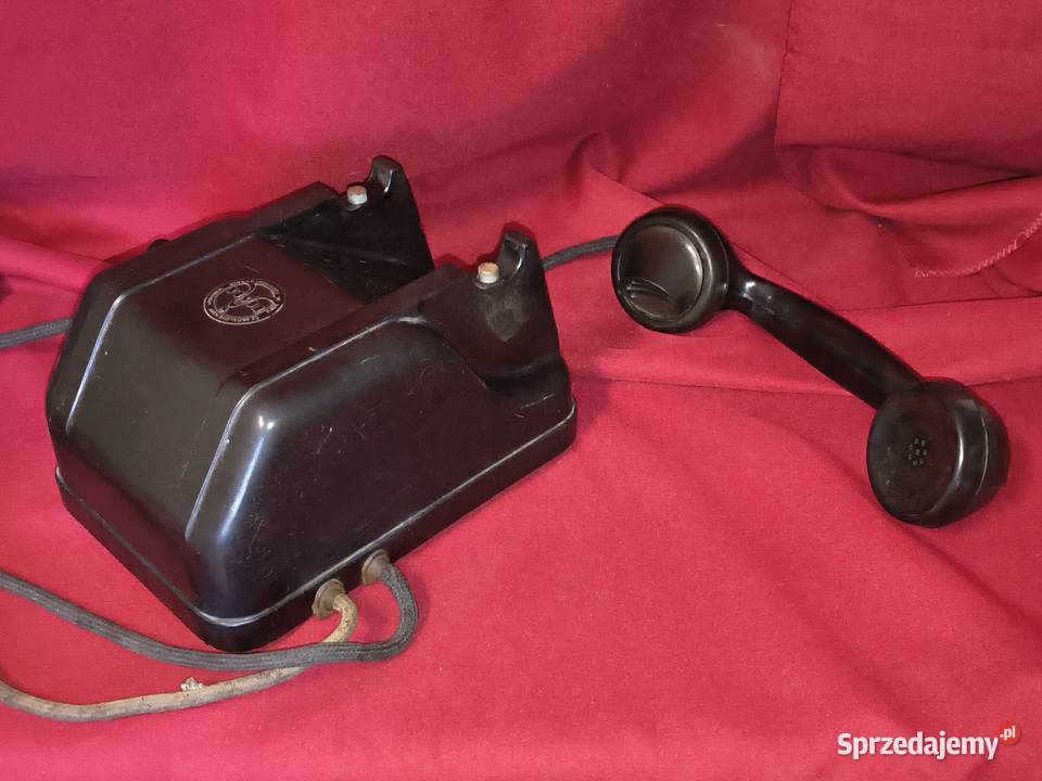 Zabytkowy telefon bakelitowy TESLA Chorzew