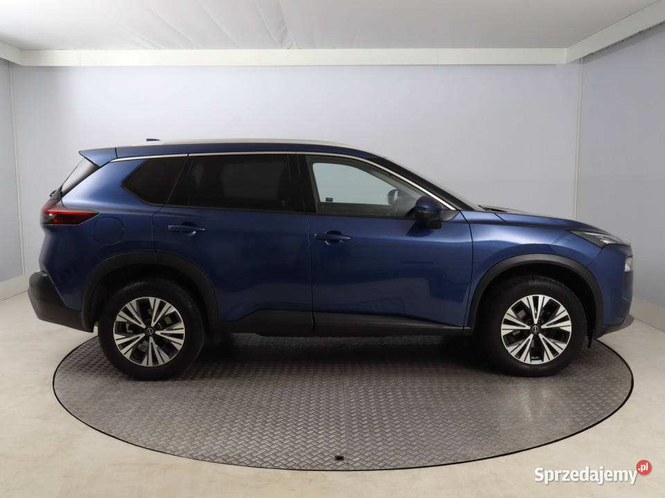 Nissan XTrail 15 VCT MHEV automatyczna Bielany Wrocławskie