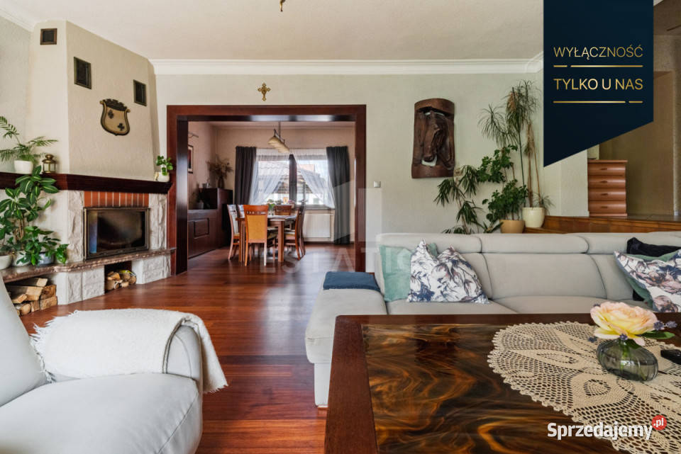 Dom wolnostojący Straszyn 210m2 sprzedam