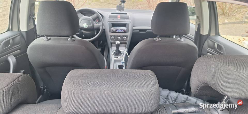 SKODA OKTAVIA Z 2011 ROKU SEDAN Z INSTALACJĄ 1593cm3 Kraków