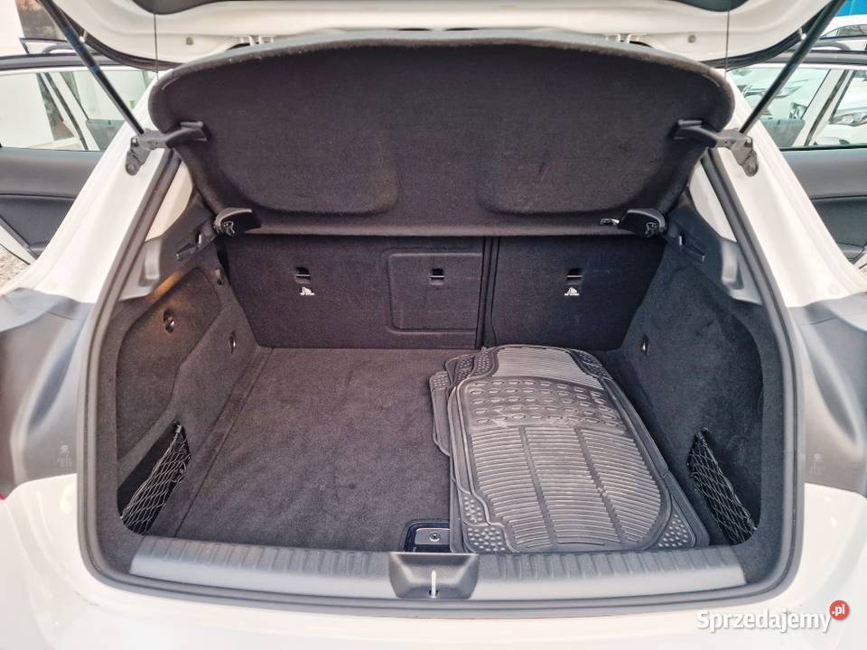 Mercedes GLA180 Salonowy Serwisowany Pełna Białystok