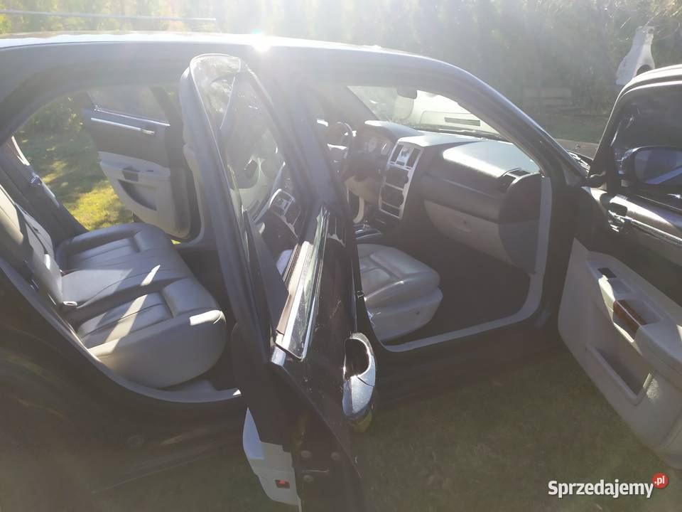 CHRYSLER 300C TOURING SEDAN automatyczna Iłża