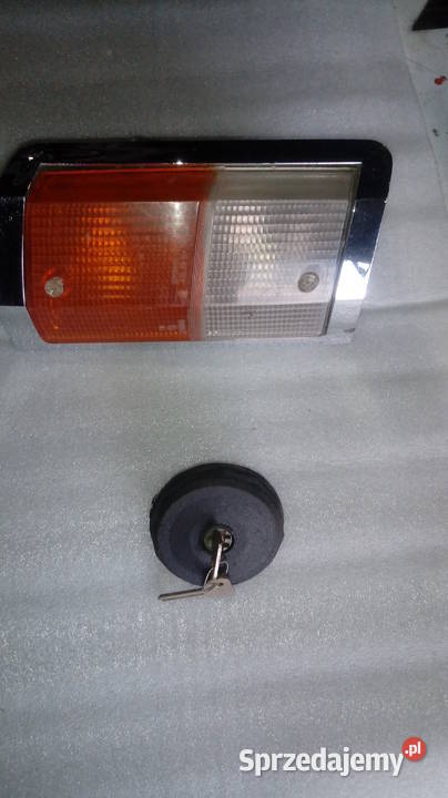 fiat 125 126 wlew paliwa 2x kluczyk lampa Lewe Oświetlenie Łódź