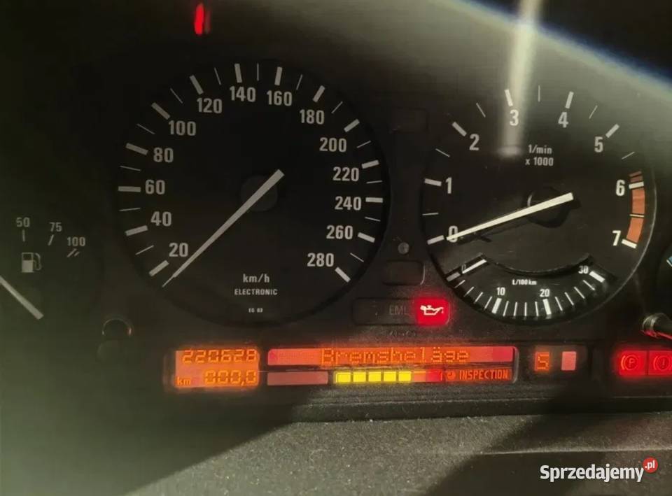 Zegary licznik prędkościomierz BMW e32