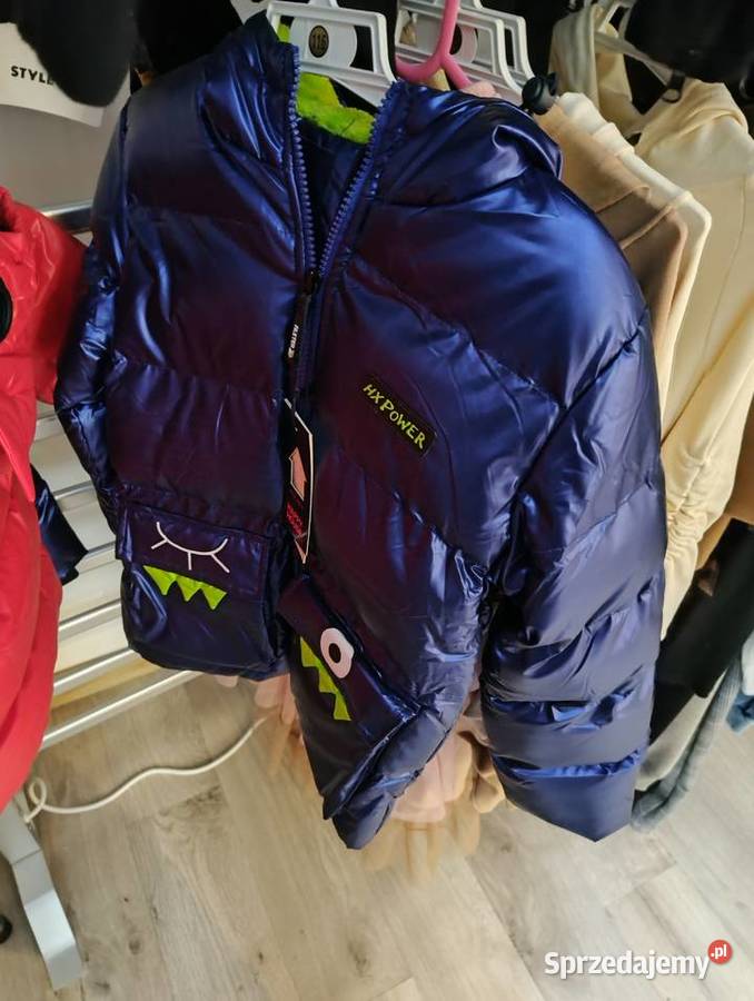 Likwidacja sklepu odzieżowego dziecimłodzieży dziewczynka Bluzy Gniewkowo