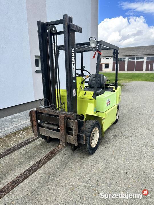 Wózek widłowy Clark 15t 33m automat lpg przesuw Motoryzacja Rząśnia