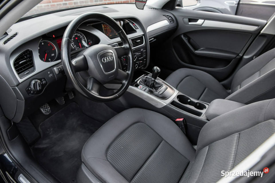 Audi A4 Limousine SLine 20TDI CR 143 Super Stan relingi dachowe Zwoleń