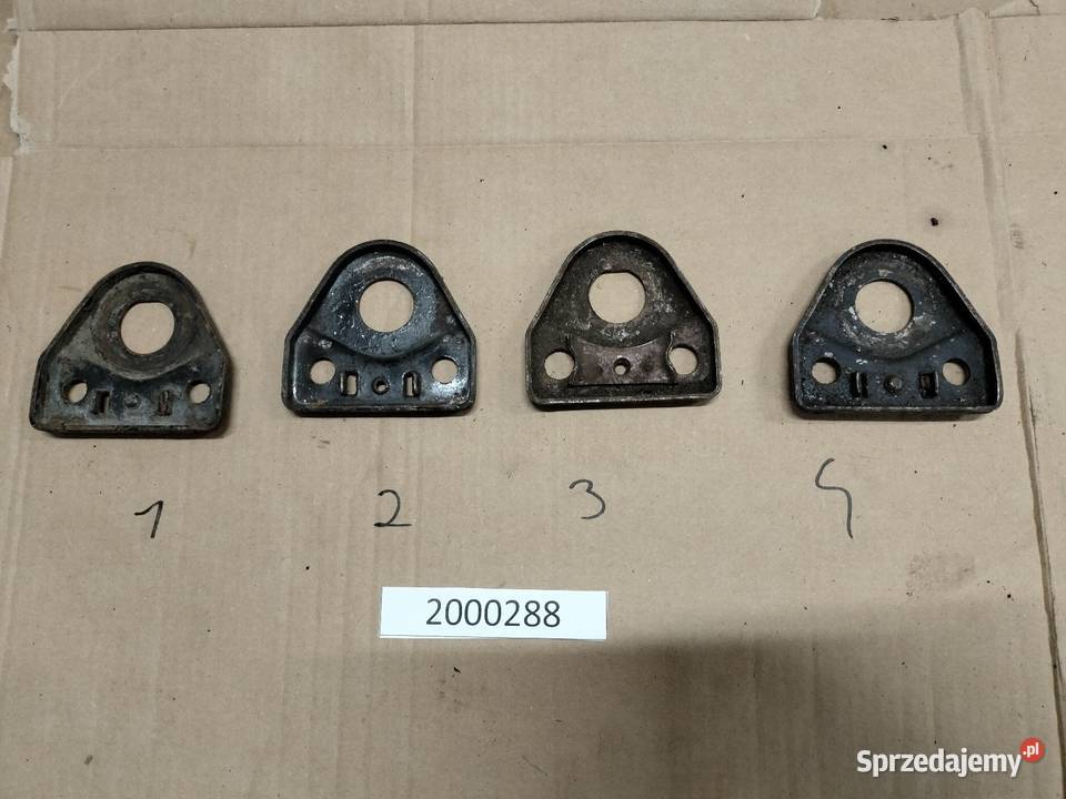 Komar półka przedniego zawieszenia Rozkochów