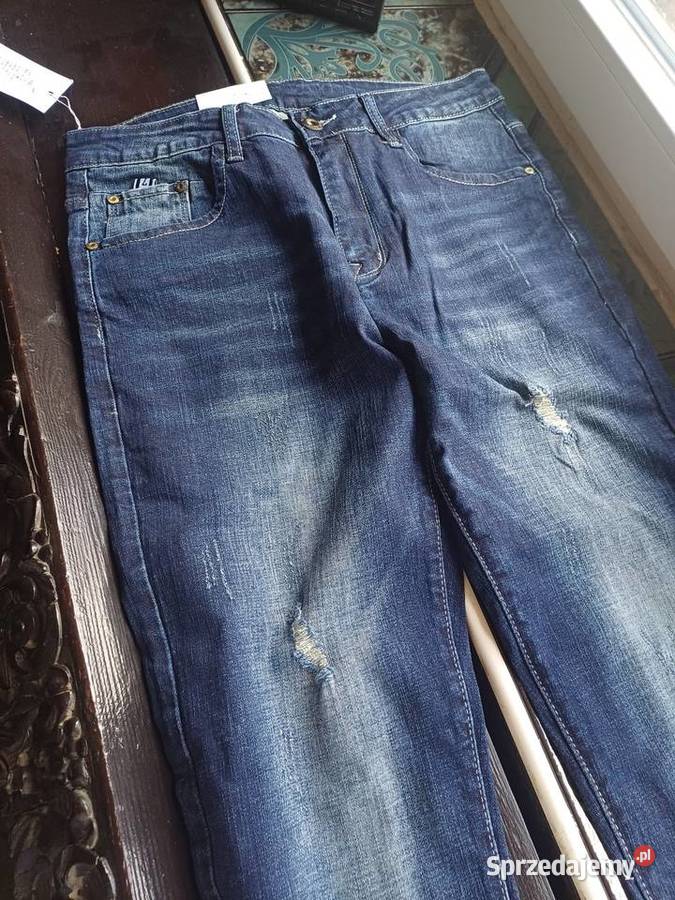 Sprzedam nowe dzinsy damskie Moda i Styl