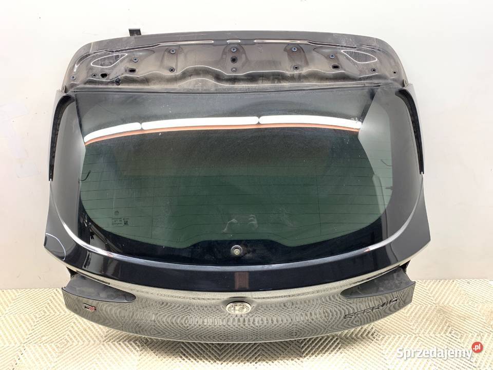 KLAPA TYŁ ALFA STELVIO SUV Nero Vulcano czarny sprzedam