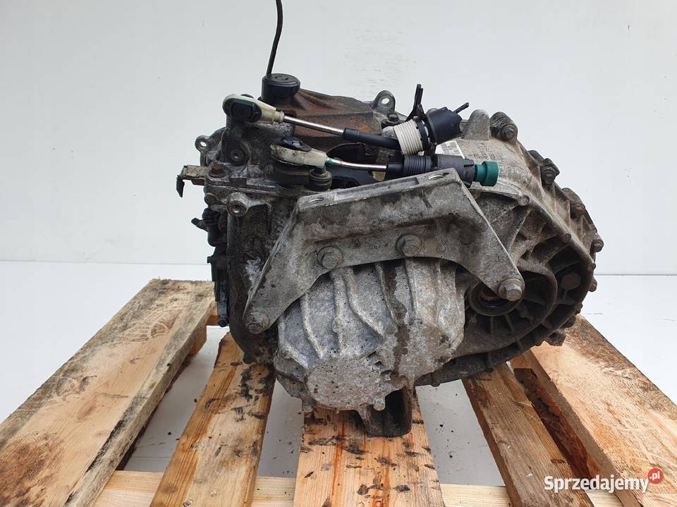 Volvo S60 II V60 20 D3 SKRZYNIA BIEGÓW manualna