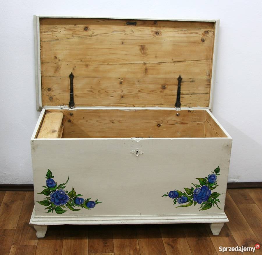 Piękny Kufer Ludowy Ręcznie Malowany Antyk Marki