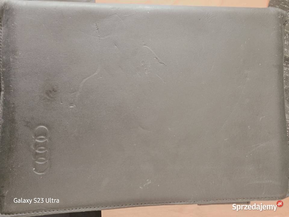 Oryginalne Etui na dokumenty Audi A8 czerwony Olsztyn