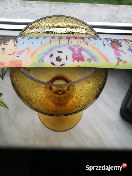 Wieki kielich bursztynowy prl Porcelana i szkło sprzedam